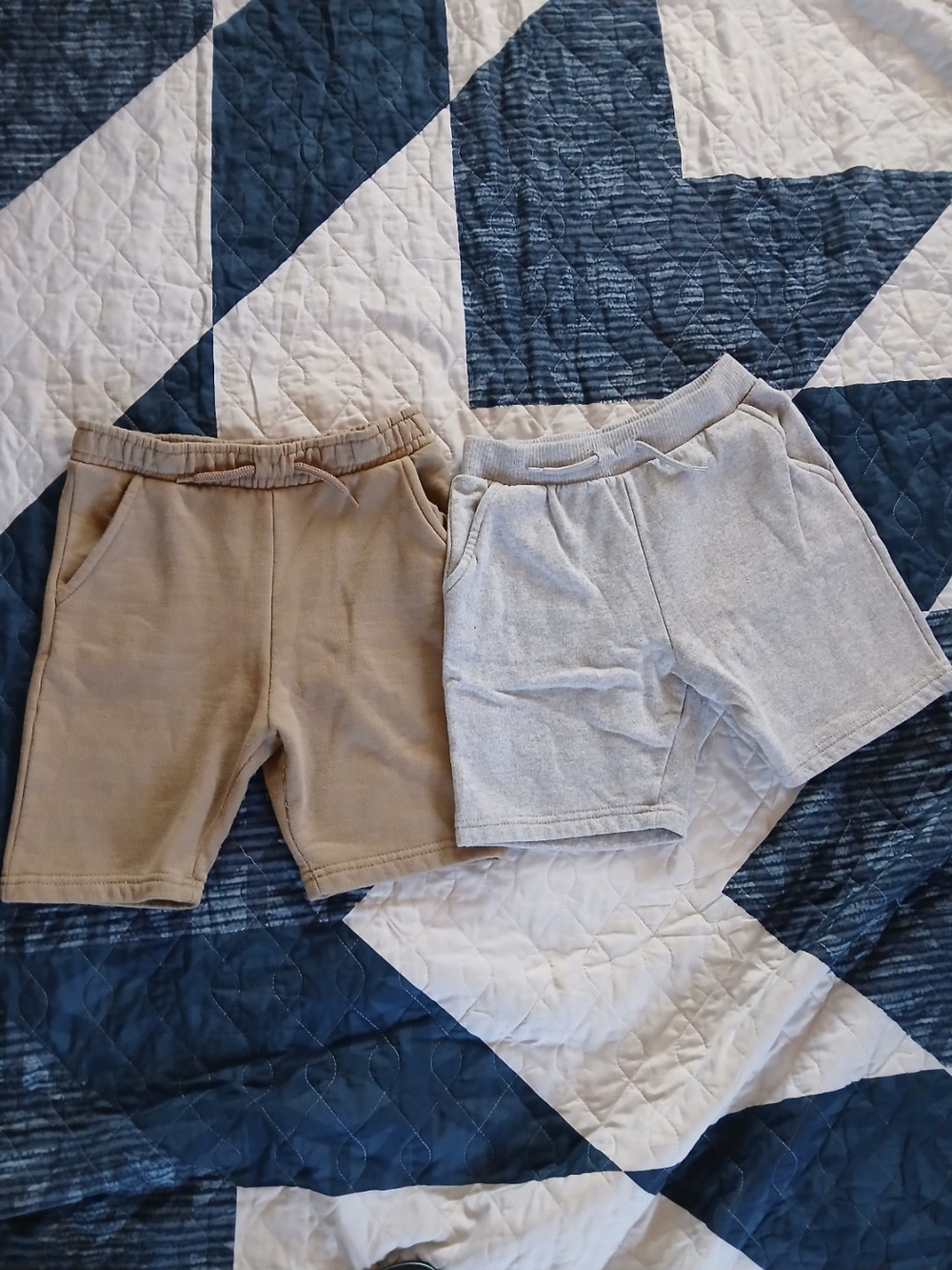 Free Planet Boys' Casual Shorts in Gray & Tan